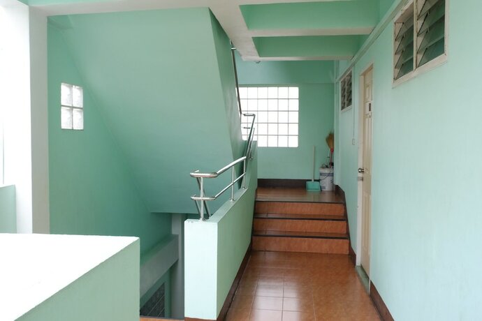 Imagen de los interiores del Hotel Chinda House. Foto 16