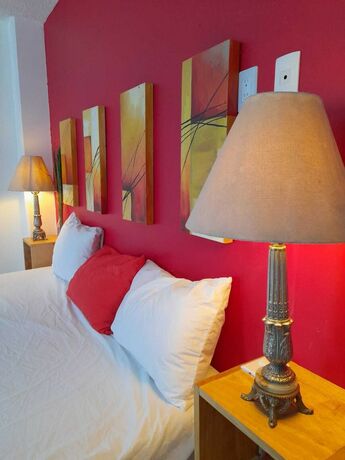 Imagen general del Hotel Chinelos Express. Foto 1