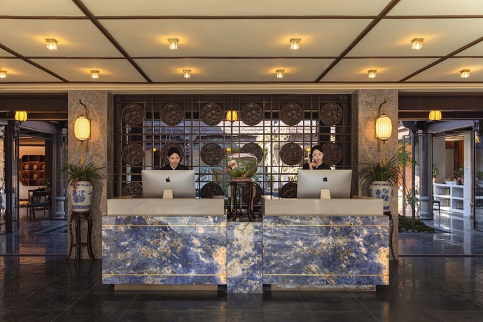 Imagen de los interiores del Hotel Chinese-style garden resort hotel. Foto 16
