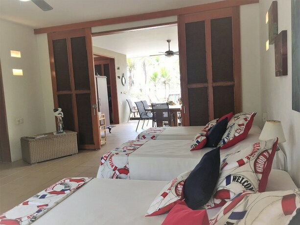 Imagen de la habitación del Hotel Chiniu. Foto 12