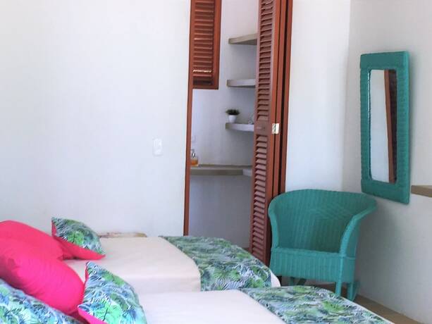 Imagen de la habitación del Hotel Chiniu. Foto 32