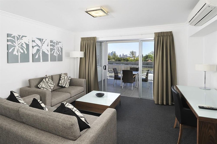 Imagen de los interiores del Hotel Chino. Foto 11