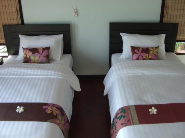 Imagen de la habitación del Hotel Chintakiri Resort. Foto 8