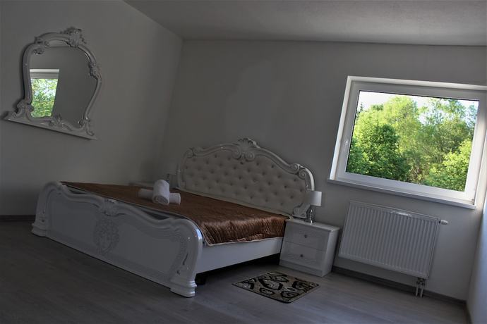 Imagen de la habitación del Hotel Chio. Foto 7