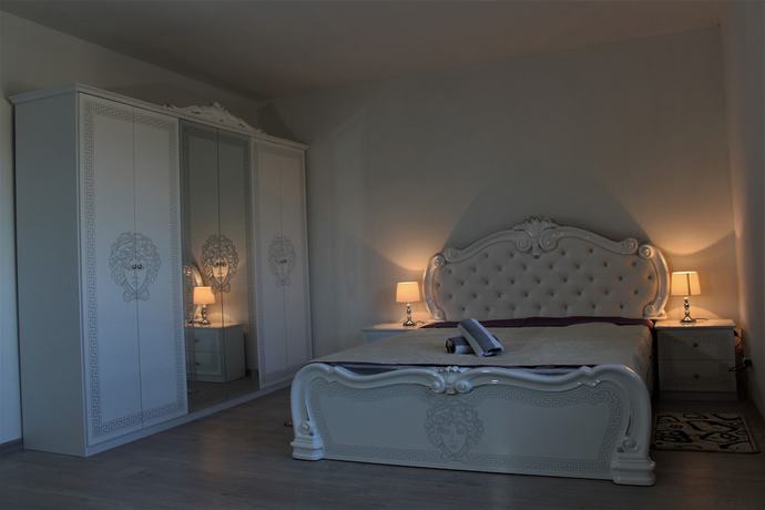 Imagen de la habitación del Hotel Chio. Foto 11