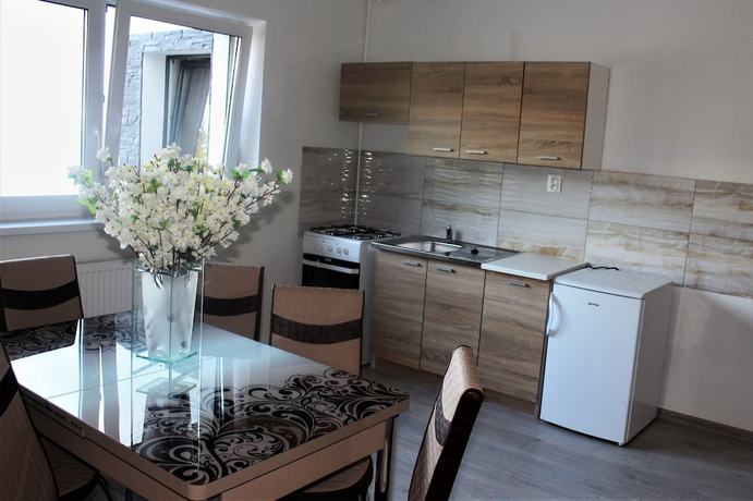 Imagen de la habitación del Hotel Chio. Foto 13