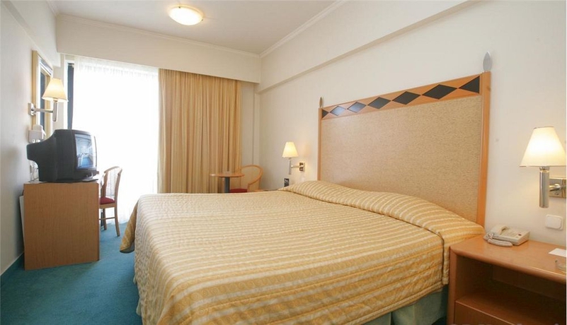 Imagen de la habitación del Hotel Chios Chandris. Foto 7