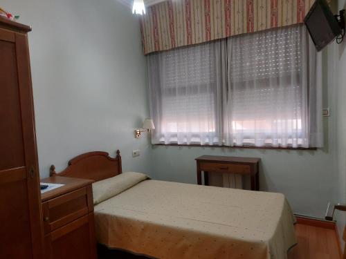 Imagen de la habitación del Hotel Chipén. Foto 17