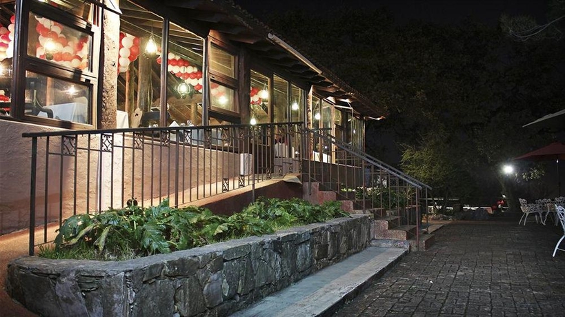 Imagen de los exteriores del Hotel Chipinque. Foto 12
