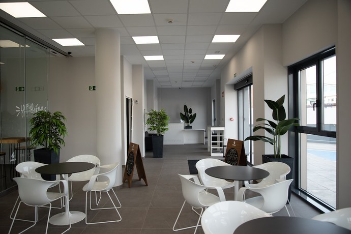 Imagen de los interiores del Hotel Chips Fene. Foto 20