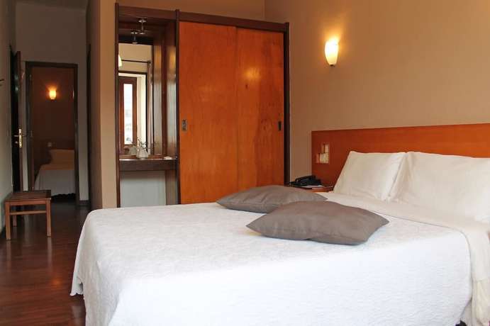 Imagen de la habitación del Hotel Chique, Oporto. Foto 2