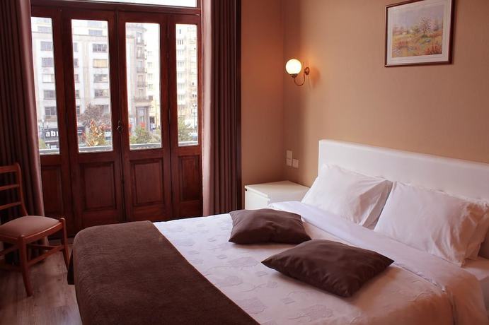 Imagen de la habitación del Hotel Chique, Oporto. Foto 5