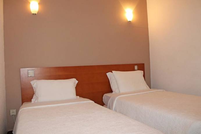 Imagen de la habitación del Hotel Chique, Oporto. Foto 7