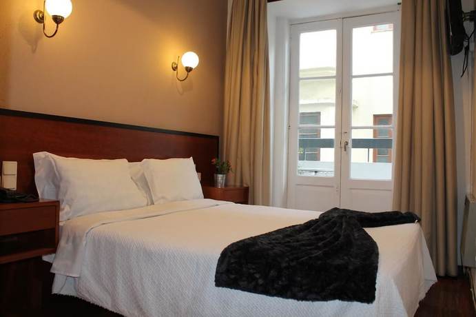 Imagen de la habitación del Hotel Chique, Oporto. Foto 10