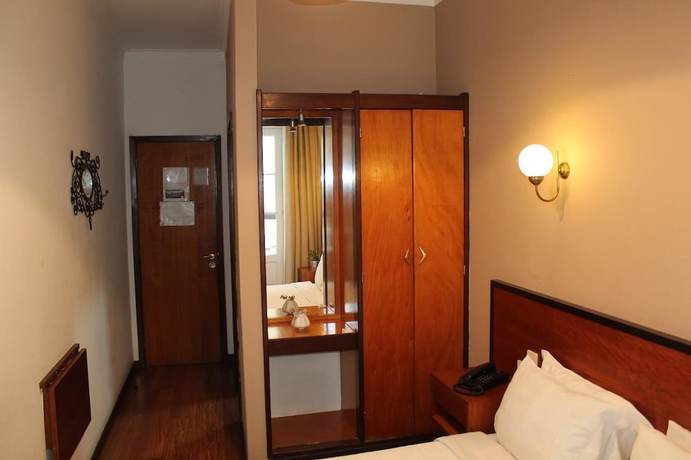 Imagen de la habitación del Hotel Chique, Oporto. Foto 11