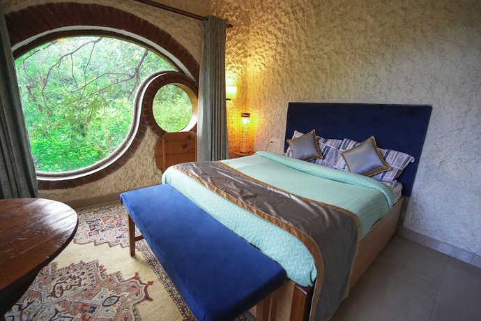 Imagen de la habitación del Hotel Chirping Hills Resort Bhimtal. Foto 2