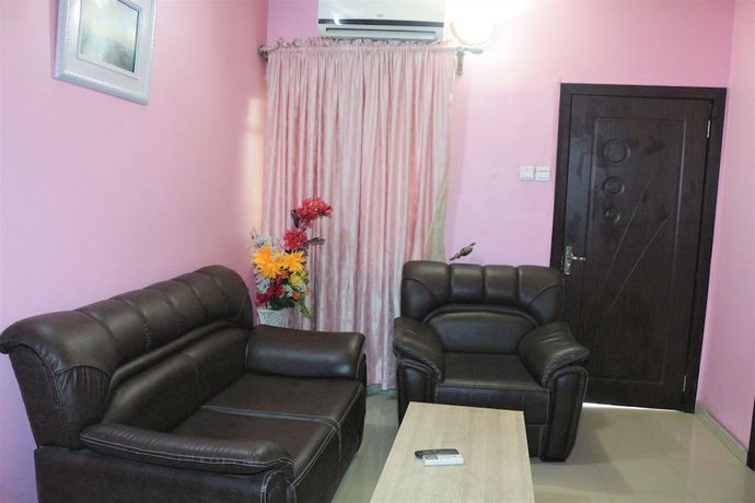 Imagen de la habitación del Hotel Chisam Suites Annex. Foto 13