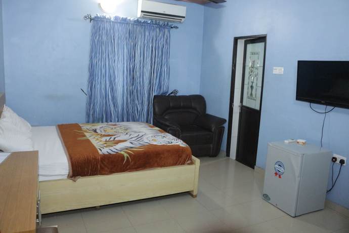 Imagen de la habitación del Hotel Chisam Suites Annex. Foto 14