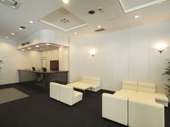 Imagen de los interiores del Hotel Chisun Kamata. Foto 13