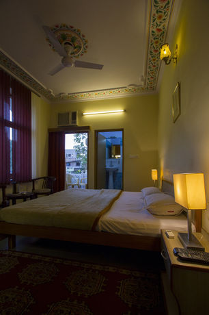 Imagen de la habitación del Hotel Chitrakatha. Foto 9