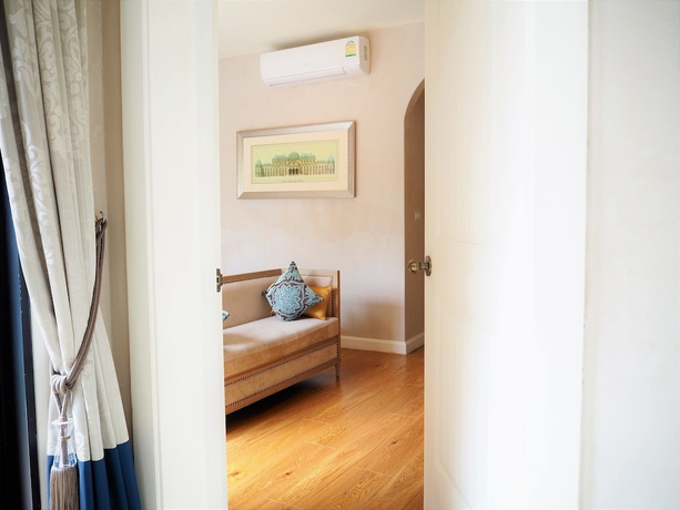 Imagen de la habitación del Hotel Chivani Pattaya. Foto 13