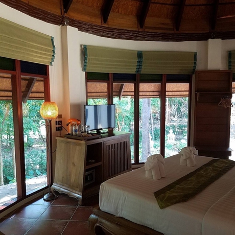 Imagen de los interiores del Hotel Chivapuri Beach Resort. Foto 19