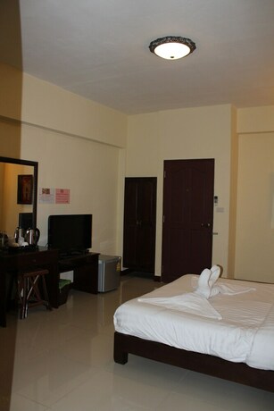 Imagen de la habitación del Hotel Chivapuri Residence Bangsaen. Foto 19