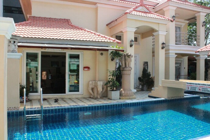 Imagen de los interiores del Hotel Chivapuri Residence Bangsaen. Foto 34