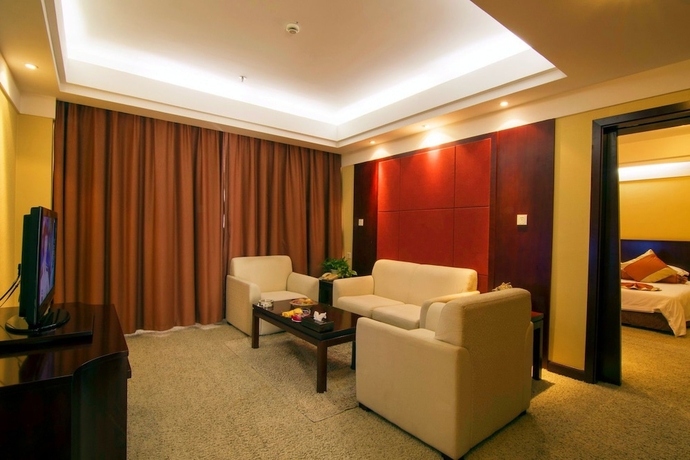 Imagen de la habitación del Hotel Chizhou Dajiuhua. Foto 8