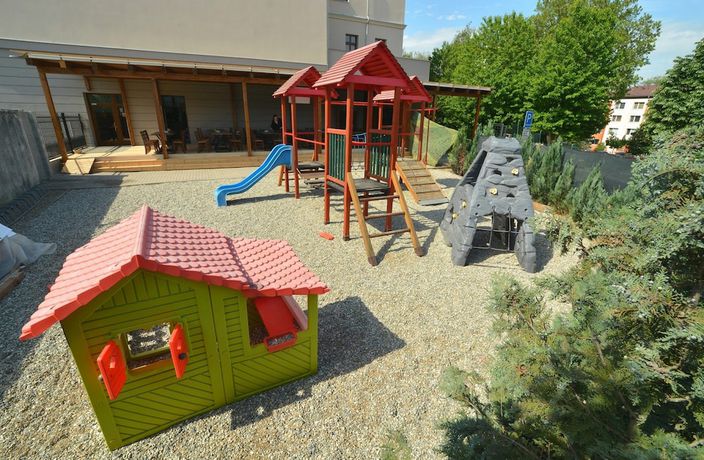 Imagen de los exteriores del Hotel Chmelnice. Foto 19