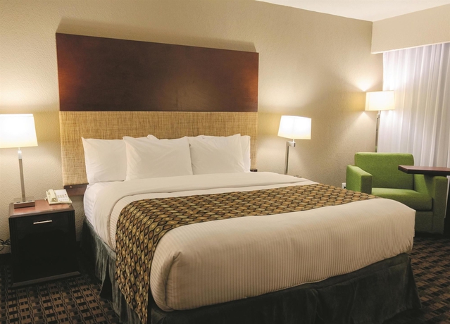 Imagen de la habitación del Hotel Chn Monterrey Norte. Foto 7