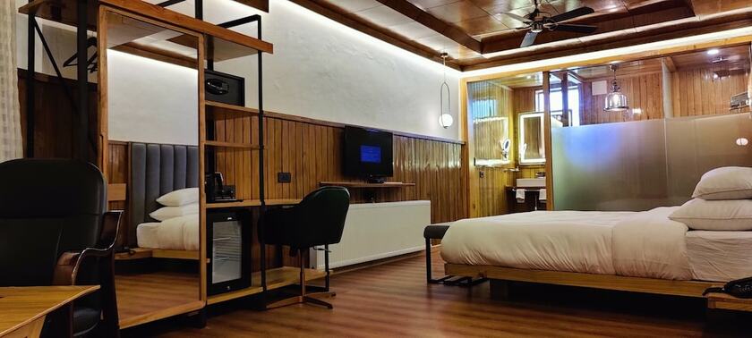 Imagen de la habitación del Hotel Cho Palace. Foto 31