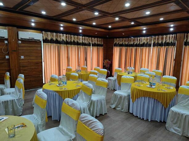 Imagen del bar/restaurante del Hotel Chocolate Inn Rainforest Resort. Foto 11