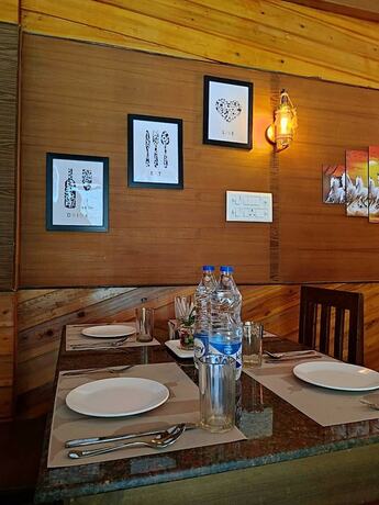 Imagen general del Hotel Chocolate Inn Rainforest Resort. Foto 6