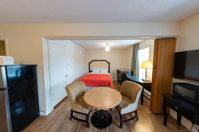 Imagen general del Hotel Choice Inn by the Falls. Foto 7