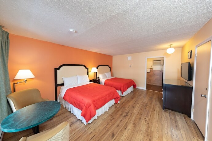 Imagen de la habitación del Hotel Choice Inn by the Falls. Foto 19