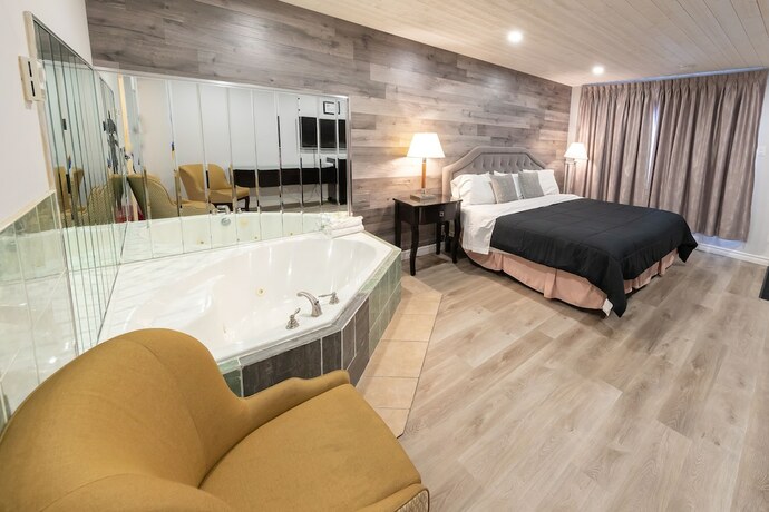 Imagen general del Hotel Choice Inn by the Falls. Foto 10
