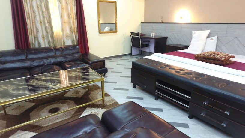 Imagen de la habitación del Hotel Choice gate and Suites. Foto 11