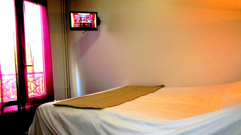 Imagen de la habitación del Hotel Choisy. Foto 5