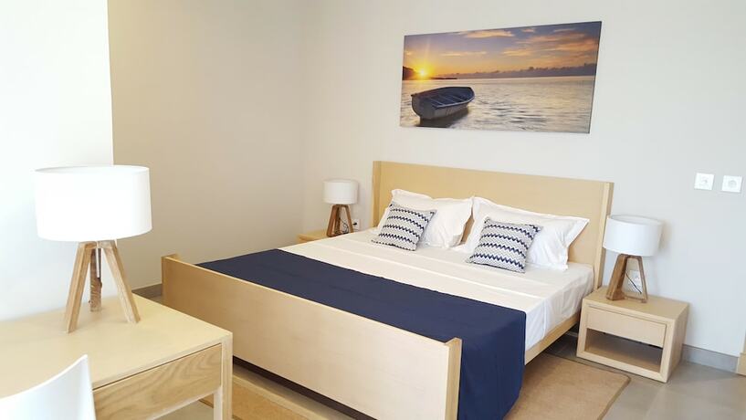 Imagen de la habitación del Hotel Choisy Les Bains. Foto 19