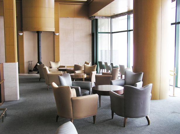 Imagen del bar/restaurante del Hotel Chokai Sarukura Onsen Hotel Foresta Chokai. Foto 6