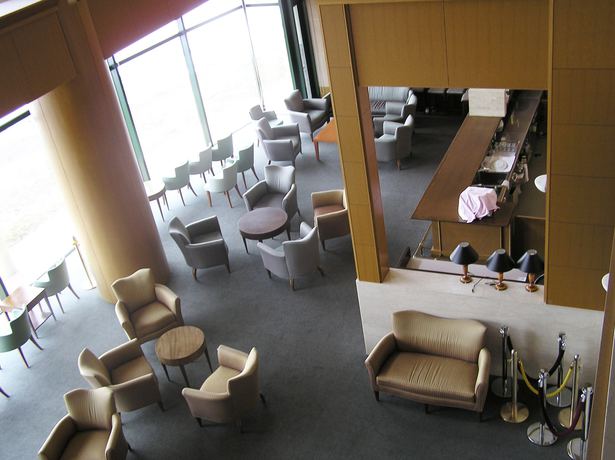 Imagen del bar/restaurante del Hotel Chokai Sarukura Onsen Hotel Foresta Chokai. Foto 7