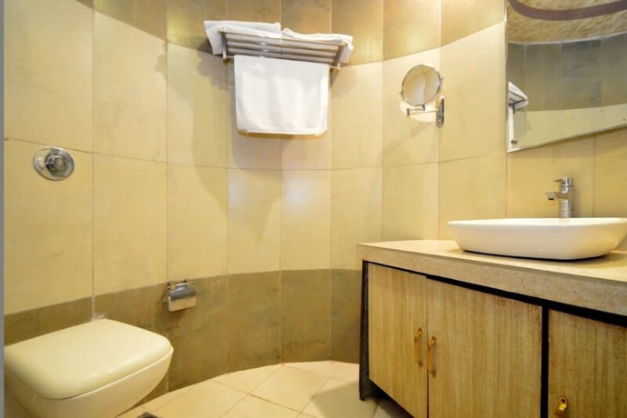 Imagen de la habitación del Hotel Chokhi Dhani Indore, Indore. Foto 15