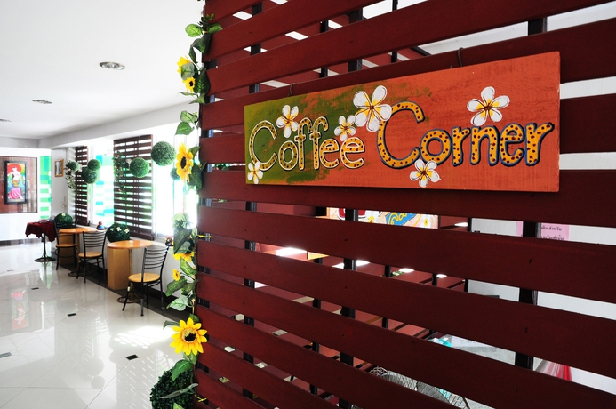 Imagen del bar/restaurante del Hotel Choktawee Smile. Foto 2