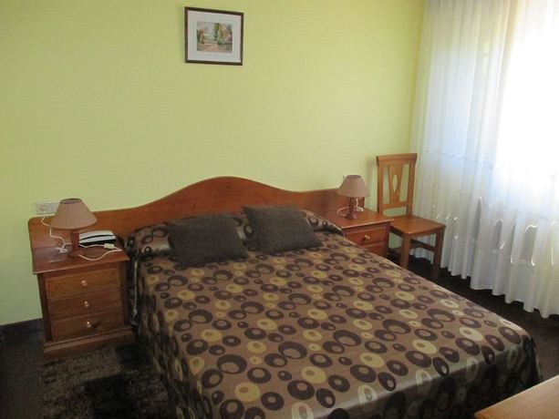 Imagen de la habitación del Hotel Chola. Foto 7