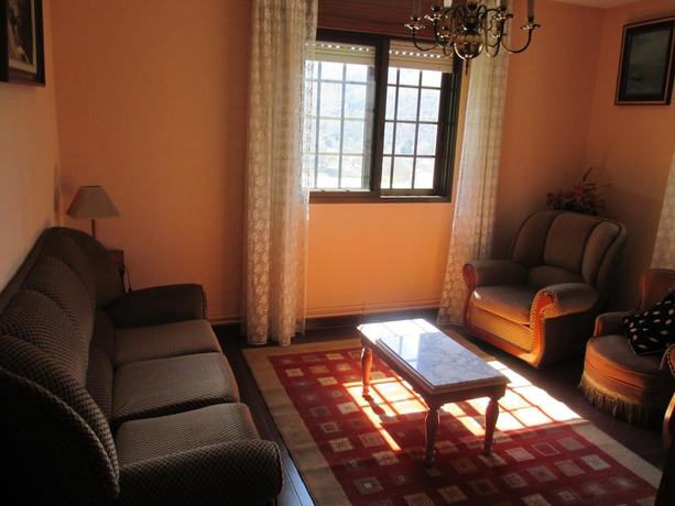 Imagen de la habitación del Hotel Chola. Foto 8