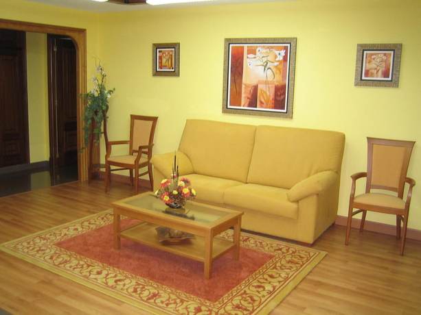 Imagen de la habitación del Hotel Chola. Foto 14