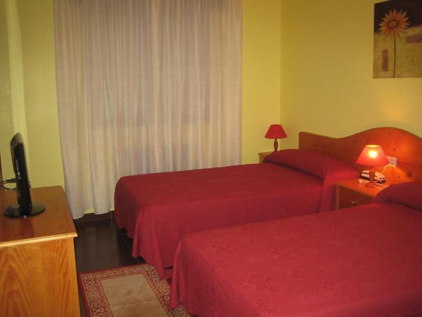 Imagen de la habitación del Hotel Chola. Foto 16