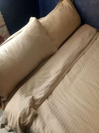 Imagen de los interiores del Hotel Choma Tamu. Foto 13