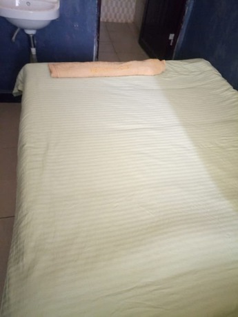 Imagen de la habitación del Hotel Choma Tamu. Foto 10